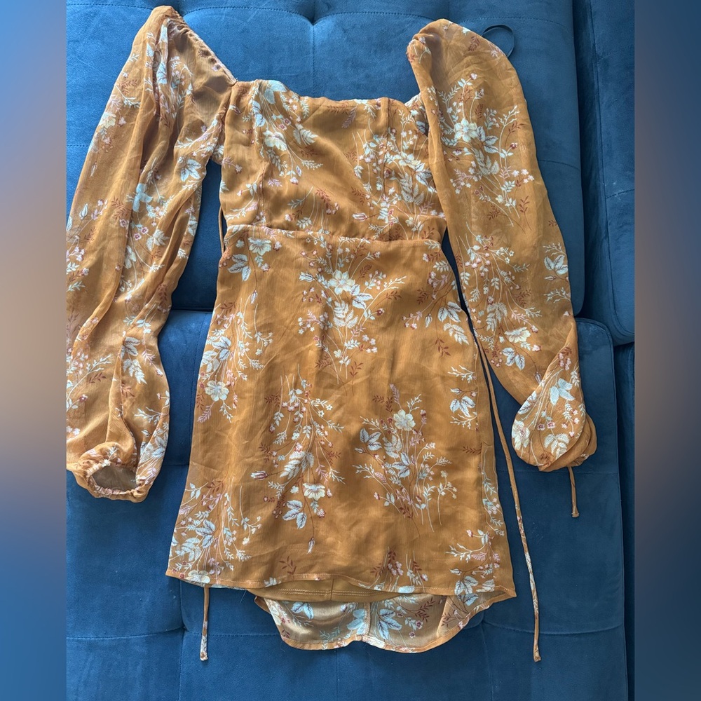 Mini floral dress with tie back detail